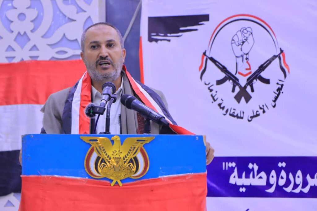 أبناء ذمار يؤكدون وقوفهم الكامل خلف القيادة الشرعية ودعم وإسناد المعركة الوطنية أبناء ذمار يؤكدون وقوفهم الكامل خلف القيادة الشرعية ودعم وإسناد المعركة الوطنية