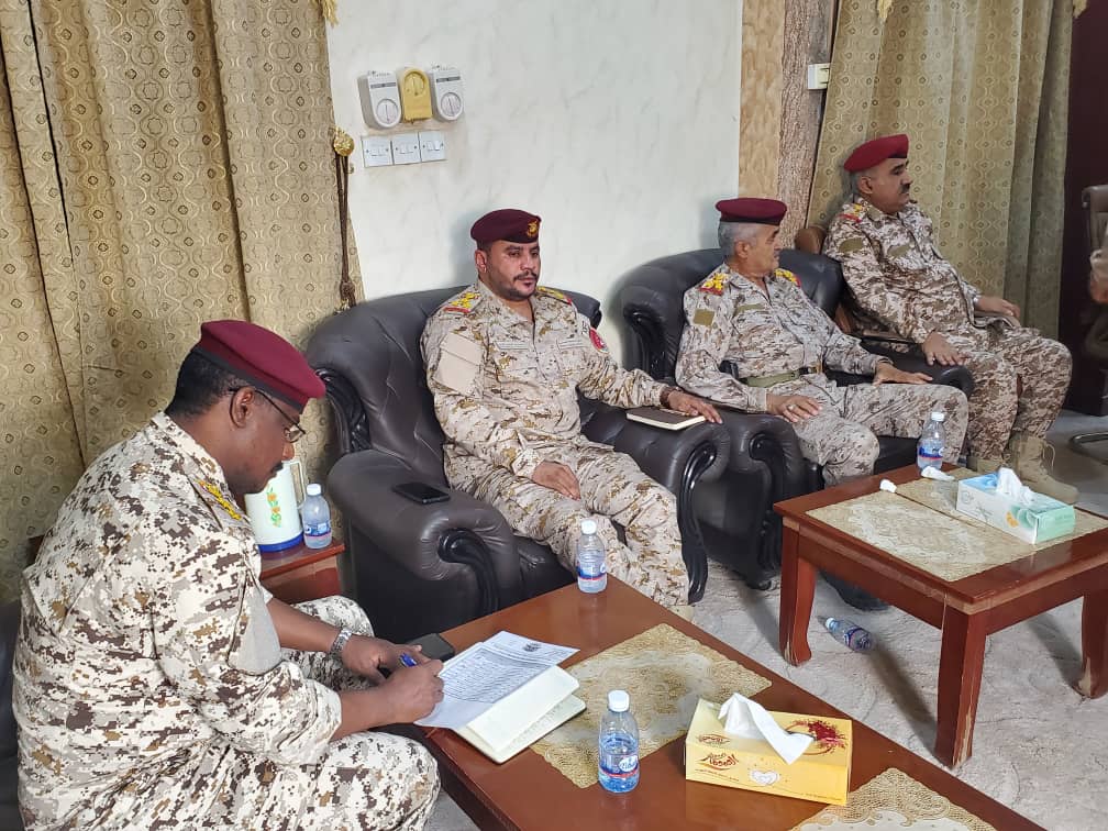 برئاسة قائد المنطقة العسكرية الاولى اجتماع قيادي لقادة الوحدات القتالية برئاسة قائد المنطقة العسكرية الاولى اجتماع قيادي لقادة الوحدات القتالية