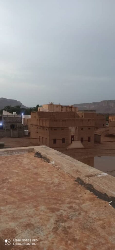 أمطار غزيرة تشهدها عدد من مديريات وادي حضرموت .."صور" أمطار غزيرة تشهدها عدد من مديريات وادي حضرموت .."صور"