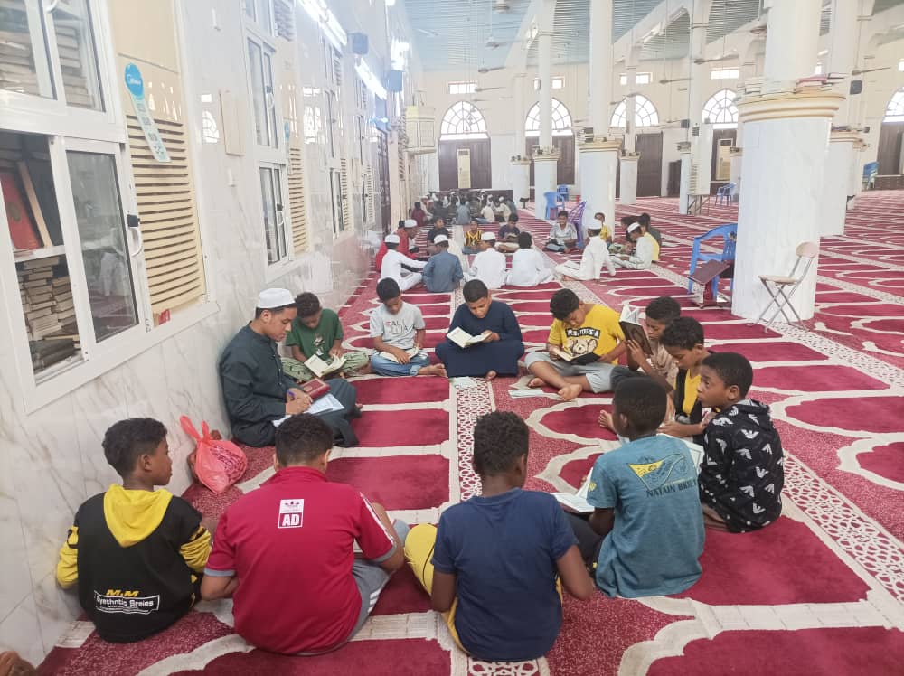 مدير مكتب وزارة الأوقاف والإرشاد ساحل حضرموت يدشن حملة النزولات للمخيمات والمراكز الصيفية العلمية مدير مكتب وزارة الأوقاف والإرشاد ساحل حضرموت يدشن حملة النزولات للمخيمات والمراكز الصيفية العلمية