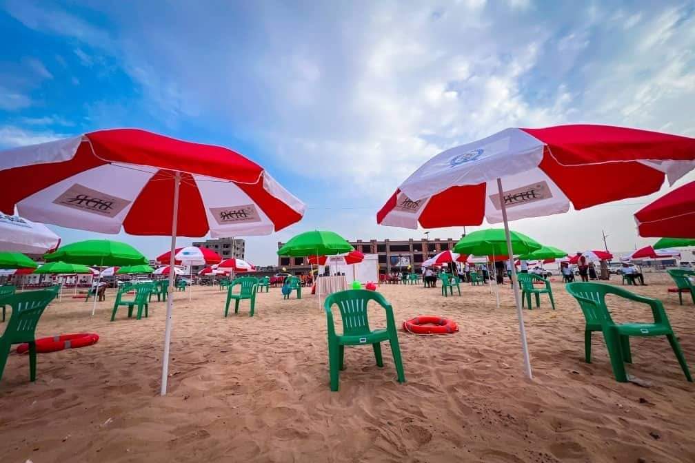 أدوات ومعدات لضمان سلامة مرتادي البحر.. متطوعون يُدشّنون مشروعًا بموسم البلدة أدوات ومعدات لضمان سلامة مرتادي البحر.. متطوعون يُدشّنون مشروعًا بموسم البلدة