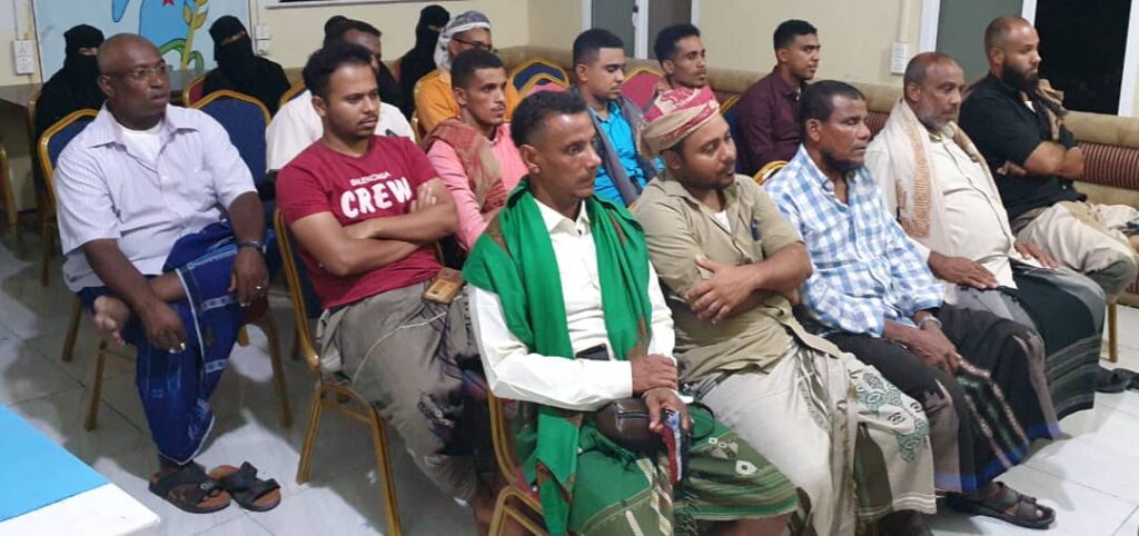 رئيس اللجنة التحضيرية لتحالف العمال والفلاحين والصيادين والكادحين يؤكد على ضرورة الوقوف امام الاعتداءات على الفلاحين ومطالب الصيادين رئيس اللجنة التحضيرية لتحالف العمال والفلاحين والصيادين والكادحين يؤكد على ضرورة الوقوف امام الاعتداءات على الفلاحين ومطالب الصيادين