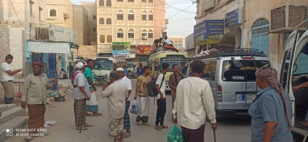 بالصور بعثة القطن للالعاب الشعبيه الحضرميه تغادر فجر اليوم القطن إلى مدينة الشحر للمشاركه في احتفالات زيارة الشحر بالصور بعثة القطن للالعاب الشعبيه الحضرميه تغادر فجر اليوم القطن إلى مدينة الشحر للمشاركه في احتفالات زيارة الشحر