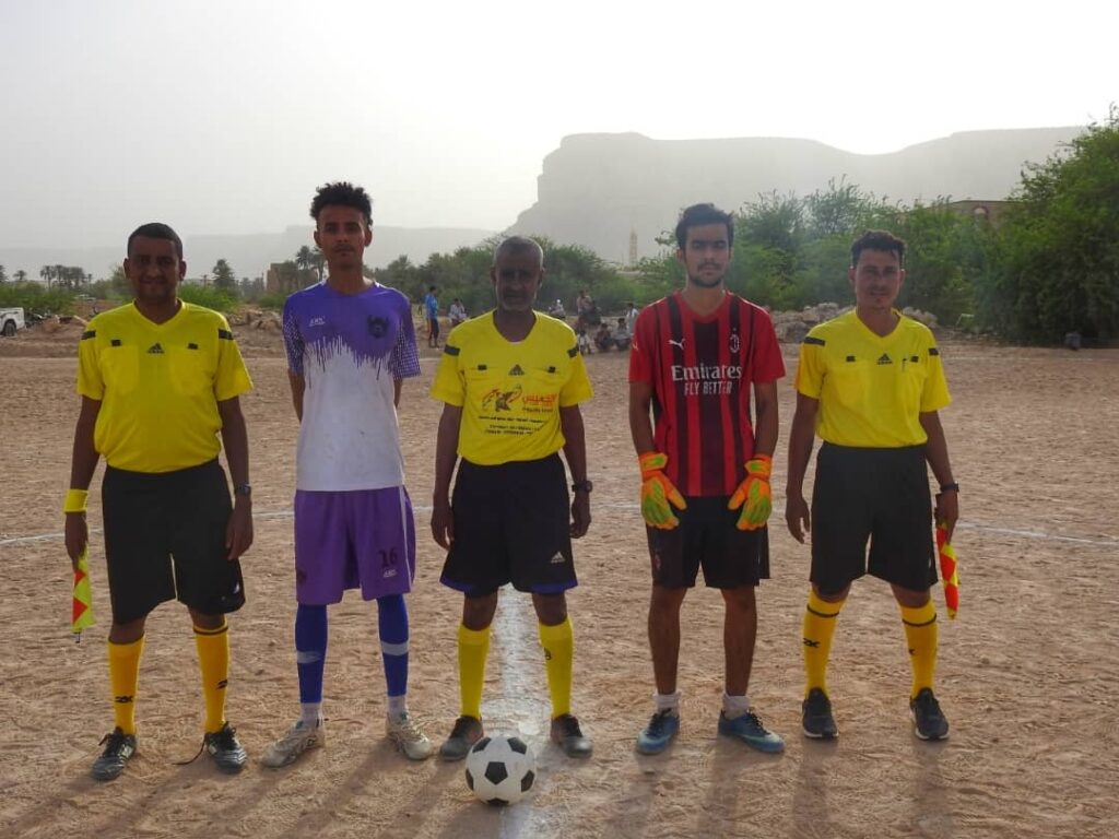 في مباراة مليئة بالأهداف وبسداسية مقابل هدفين .. تضامن الغرفة يقسو على شباب السلطان ويحجز مقعد في نصف النهائي في مباراة مليئة بالأهداف وبسداسية مقابل هدفين .. تضامن الغرفة يقسو على شباب السلطان ويحجز مقعد في نصف النهائي