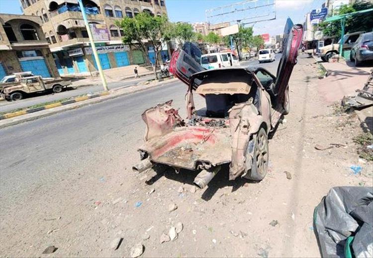 شاهد بالصور ..مُبتكر يمني يحول سيارته العادية إلى لـ(مبورجيني) شاهد بالصور ..مُبتكر يمني يحول سيارته العادية إلى لـ(مبورجيني)