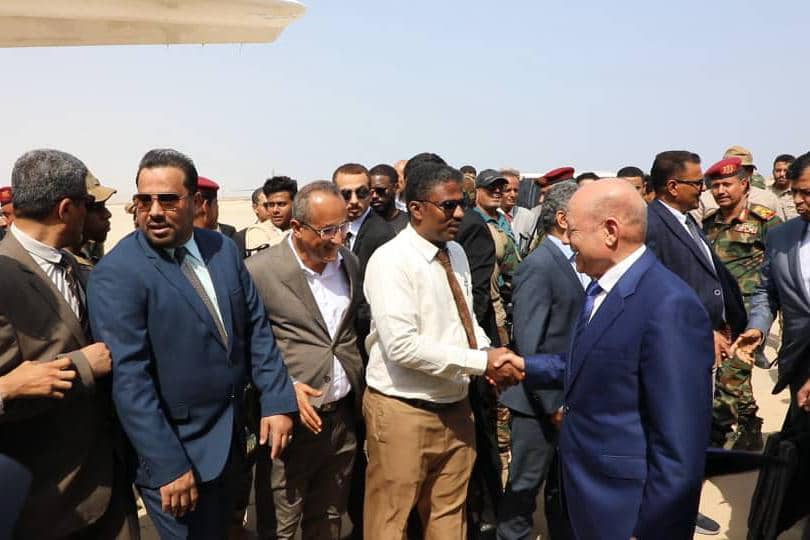 رئيس مجلس القيادة الرئاسي يختتم زيارته التفقدية لحضرموت رئيس مجلس القيادة الرئاسي يختتم زيارته التفقدية لحضرموت