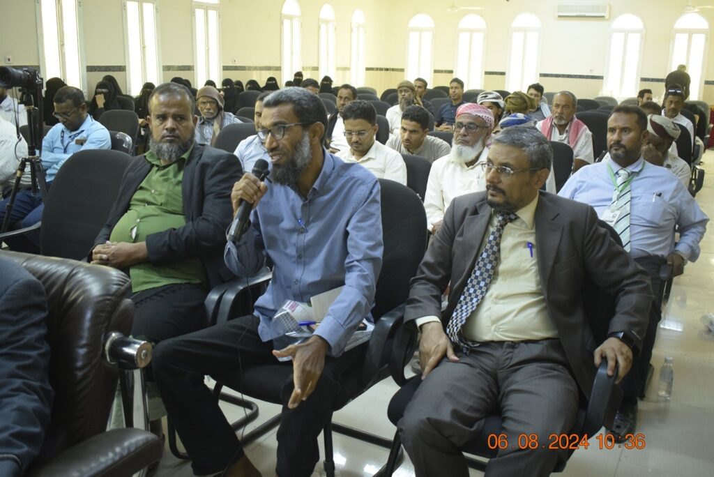 فيما اقامتها مؤسسة بن كردوس للتنمية ومركز حضرموت للأبحاث والدراسات الإستراتيجية:اختتام الورشة العلمية حول زراعة النخيل وإنتاج التمور في وادي حضرموت المشاكل والحلول بسيئون فيما اقامتها مؤسسة بن كردوس للتنمية ومركز حضرموت للأبحاث والدراسات الإستراتيجية:اختتام الورشة العلمية حول زراعة النخيل وإنتاج التمور في وادي حضرموت المشاكل والحلول بسيئون