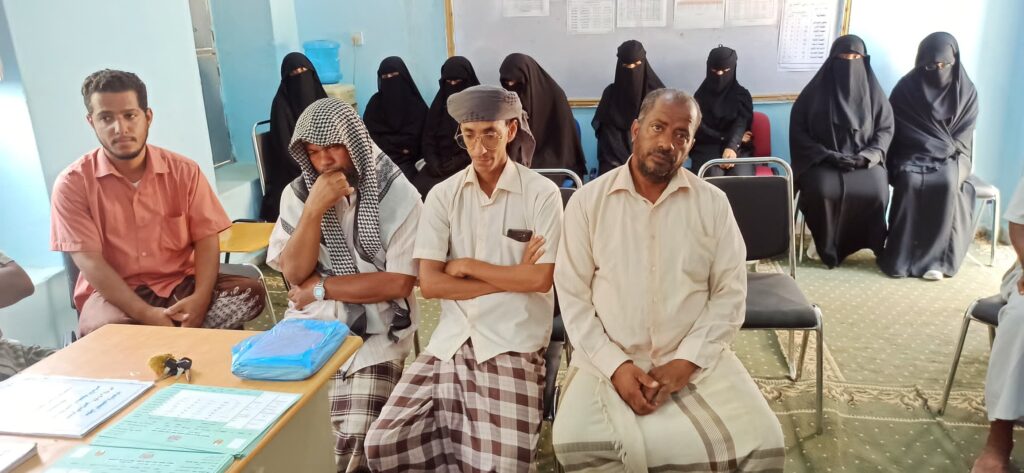 مدير عام شبام يلتقي بإدارة وأعضاء الهيئة التدريسية بمدارس جفل للتعليم الأساسي بنين وبنات لمناقشة سير العملية التعليمية مدير عام شبام يلتقي بإدارة وأعضاء الهيئة التدريسية بمدارس جفل للتعليم الأساسي بنين وبنات لمناقشة سير العملية التعليمية