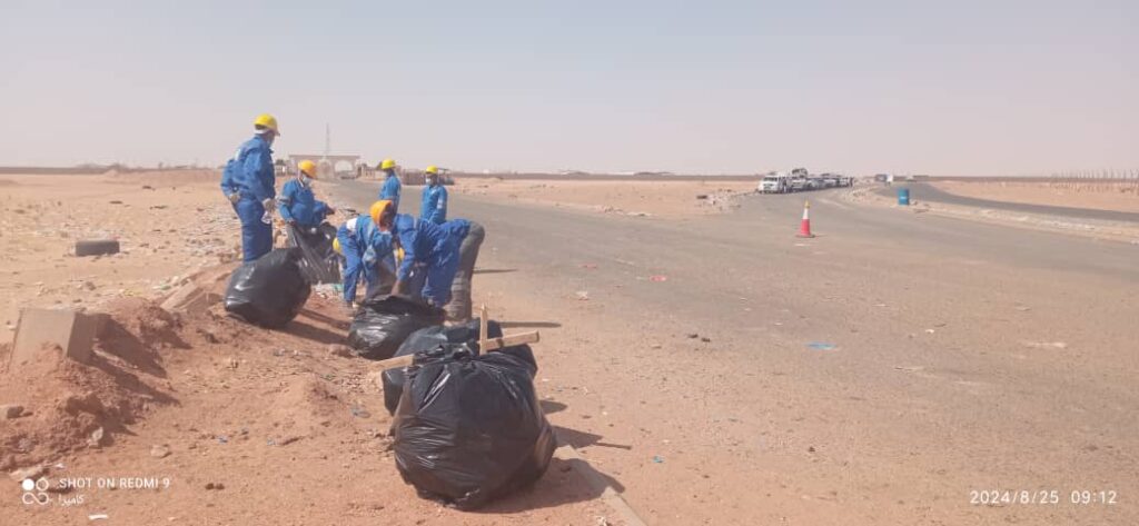 إدارة ميناء الوديعة البري توقع اتفاقية شراكة مع شركة زاجل للمنظفات لتحسين نظافة المنفذ إدارة ميناء الوديعة البري توقع اتفاقية شراكة مع شركة زاجل للمنظفات لتحسين نظافة المنفذ