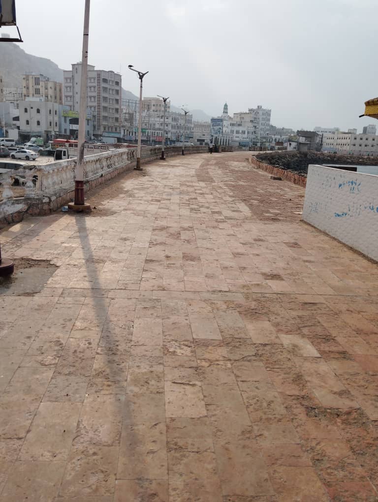 كورنيش المكلا التاريخي اول متنفس يحتاج لترميم وصيانة سريعه ليعود إلى الخدمة من جديد "صور" كورنيش المكلا التاريخي اول متنفس يحتاج لترميم وصيانة سريعه ليعود إلى الخدمة من جديد "صور"