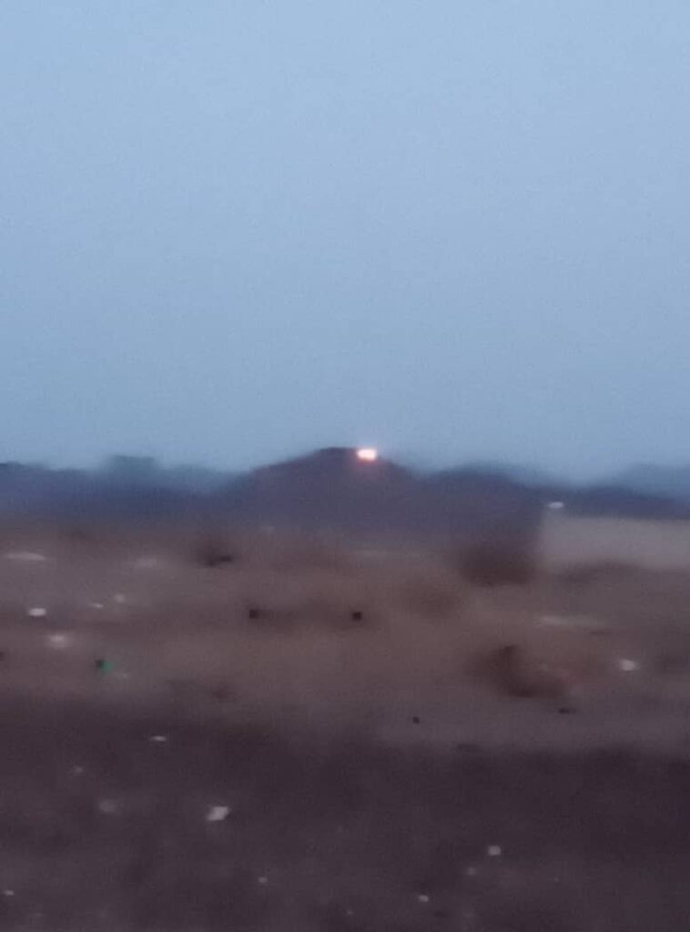 جبال خرز في الصبيحة بلحج تتزين بشعلة العيد السادس والعشرون من سبتمبر في ذكراها الـ 62 جبال خرز في الصبيحة بلحج تتزين بشعلة العيد السادس والعشرون من سبتمبر في ذكراها الـ 62