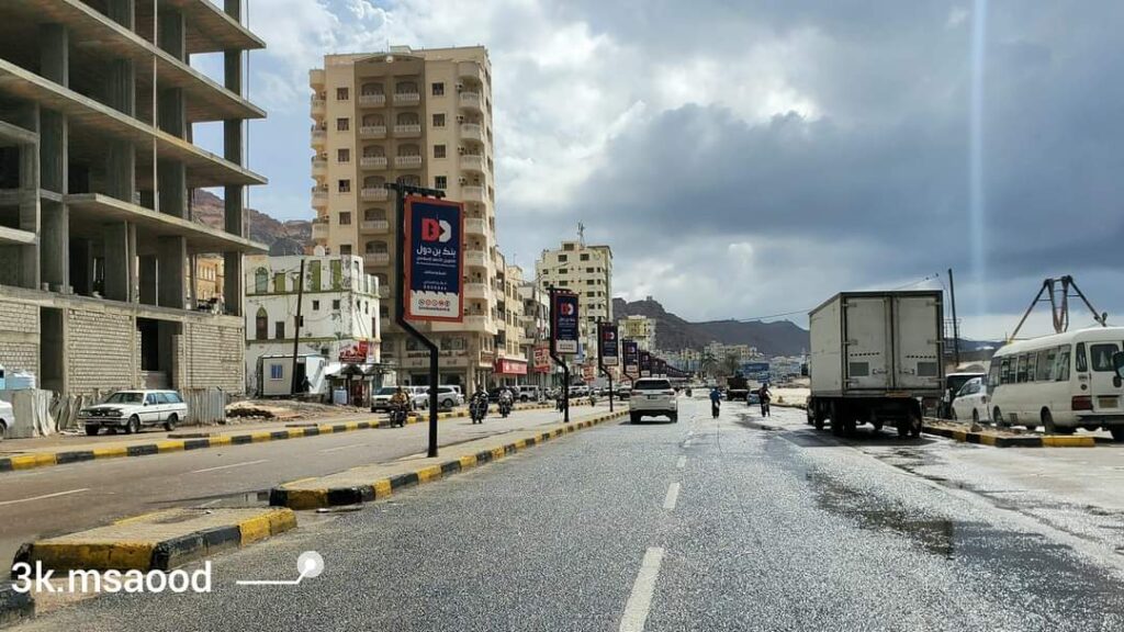 كيف بدت مدينة المكلا بعد ليلة ماطرة "ملف مصور" كيف بدت مدينة المكلا بعد ليلة ماطرة "ملف مصور"