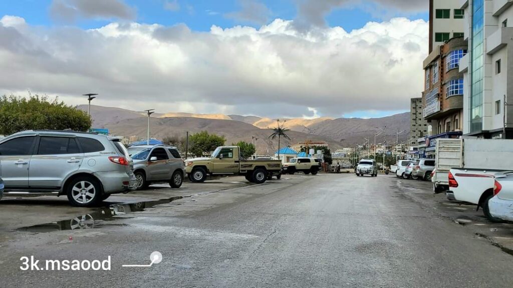 كيف بدت مدينة المكلا بعد ليلة ماطرة "ملف مصور" كيف بدت مدينة المكلا بعد ليلة ماطرة "ملف مصور"