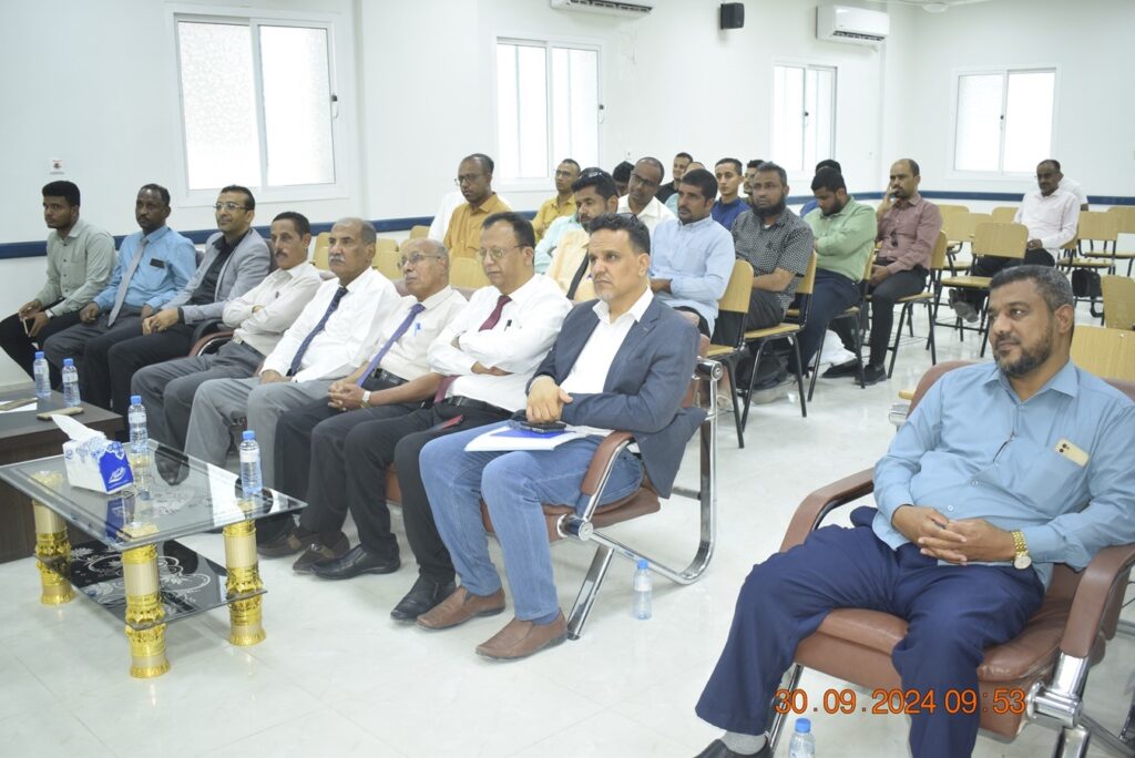 ورشة تدريبية حول الفحص الزراعي لحساسية المضادات الحيوية تعقد بهيئة مستشفى سيئون ورشة تدريبية حول الفحص الزراعي لحساسية المضادات الحيوية تعقد بهيئة مستشفى سيئون