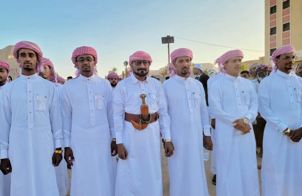 شبام : فلهوم يشارك أهالي ذي أصبح فرحتهم في الزواج الجماعي الثالث لـ40 عريسًا وعروسة "شاهد الصور" شبام : فلهوم يشارك أهالي ذي أصبح فرحتهم في الزواج الجماعي الثالث لـ40 عريسًا وعروسة "شاهد الصور"