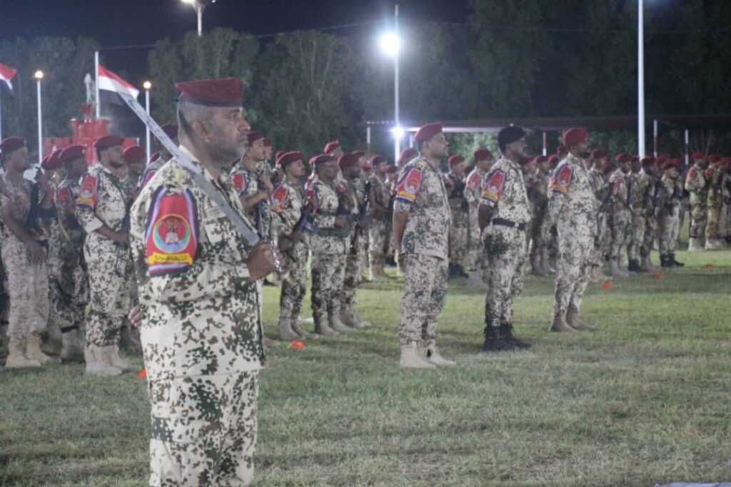 بالصور ..الوكيل العامري يشهد احتفالات المنطقة العسكرية الاولى بمناسبة ذكرى ثورة 14 اكتوبر المجيدة بالصور ..الوكيل العامري يشهد احتفالات المنطقة العسكرية الاولى بمناسبة ذكرى ثورة 14 اكتوبر المجيدة
