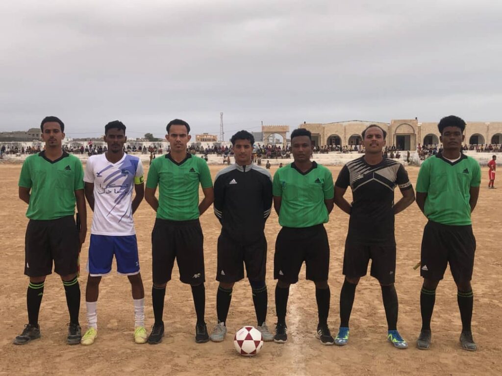 حضرموت : القادسية يتوج بطلاً لكأس دوري فقـداء نادي الريدة الشرقية على حساب الشباب حضاتهم "شاهد الصور" حضرموت : القادسية يتوج بطلاً لكأس دوري فقـداء نادي الريدة الشرقية على حساب الشباب حضاتهم "شاهد الصور"