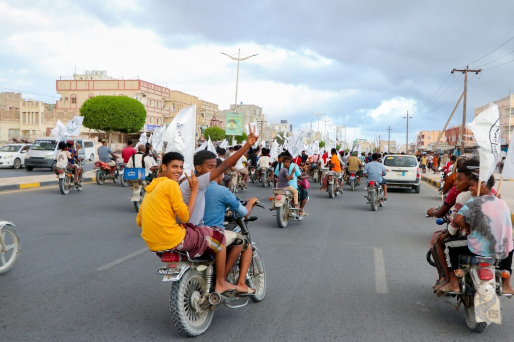 شاهد صورا لمسيرة الدراجات النارية التي جابت شوارع مدينة الشحر بساحل حضرموت شاهد صورا لمسيرة الدراجات النارية التي جابت شوارع مدينة الشحر بساحل حضرموت