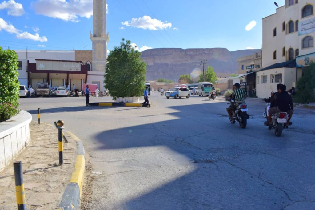 الوحدات الأمنية والعسكرية بوادي حضرموت تنجح في تأمينها نهائي كأس حضرموت بمنشأة الملعب الأولمبي بمدينة سيئون الوحدات الأمنية والعسكرية بوادي حضرموت تنجح في تأمينها نهائي كأس حضرموت بمنشأة الملعب الأولمبي بمدينة سيئون