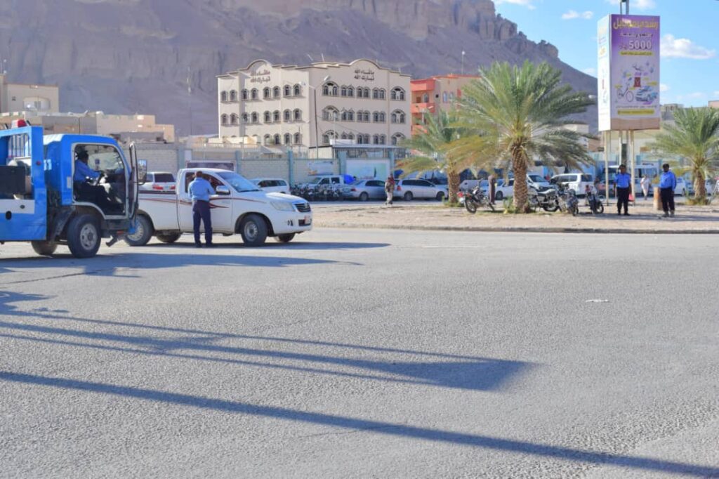 الوحدات الأمنية والعسكرية بوادي حضرموت تنجح في تأمينها نهائي كأس حضرموت بمنشأة الملعب الأولمبي بمدينة سيئون الوحدات الأمنية والعسكرية بوادي حضرموت تنجح في تأمينها نهائي كأس حضرموت بمنشأة الملعب الأولمبي بمدينة سيئون