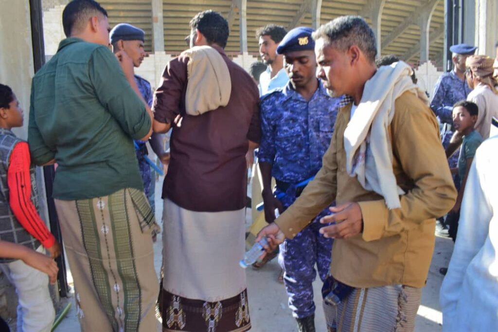 الوحدات الأمنية والعسكرية بوادي حضرموت تنجح في تأمينها نهائي كأس حضرموت بمنشأة الملعب الأولمبي بمدينة سيئون الوحدات الأمنية والعسكرية بوادي حضرموت تنجح في تأمينها نهائي كأس حضرموت بمنشأة الملعب الأولمبي بمدينة سيئون