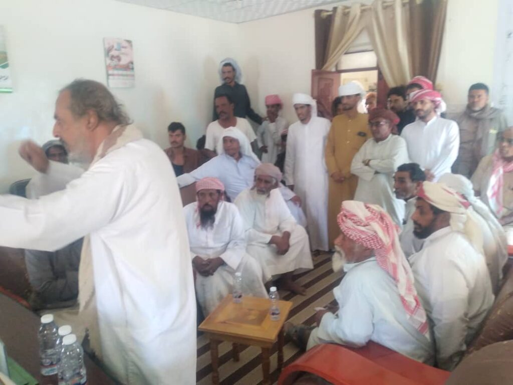 السلطة المحلية وابناء مديرية رماه يستنكرون جريمة قتل المواطن حسن عبدالله الغرباني "بيان" السلطة المحلية وابناء مديرية رماه يستنكرون جريمة قتل المواطن حسن عبدالله الغرباني "بيان"