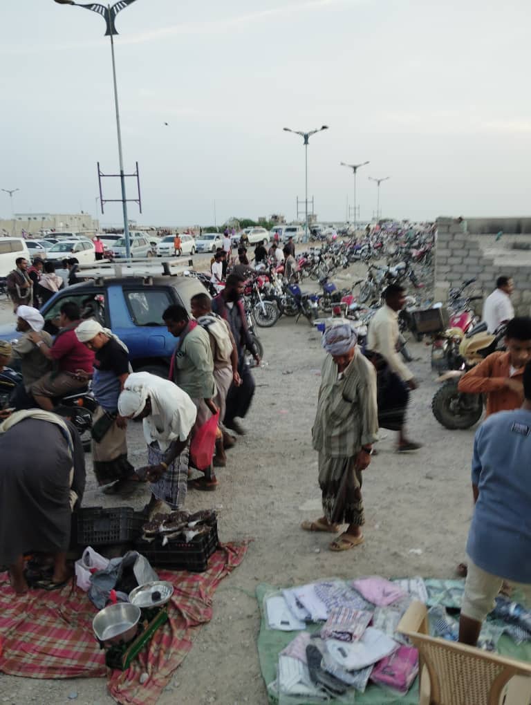 سوق الحراج في شرج بإسالم في مدينة المكلا "نكهة خاصة من التاريخ الحضرمي لازالت تحافظ عليه حضرموت" ملف مصور سوق الحراج في شرج بإسالم في مدينة المكلا "نكهة خاصة من التاريخ الحضرمي لازالت تحافظ عليه حضرموت" ملف مصور