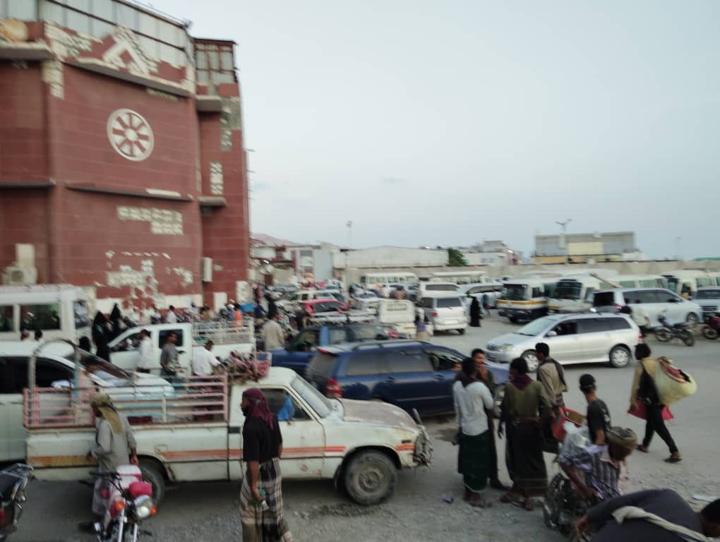 سوق الحراج في شرج بإسالم في مدينة المكلا "نكهة خاصة من التاريخ الحضرمي لازالت تحافظ عليه حضرموت" ملف مصور سوق الحراج في شرج بإسالم في مدينة المكلا "نكهة خاصة من التاريخ الحضرمي لازالت تحافظ عليه حضرموت" ملف مصور