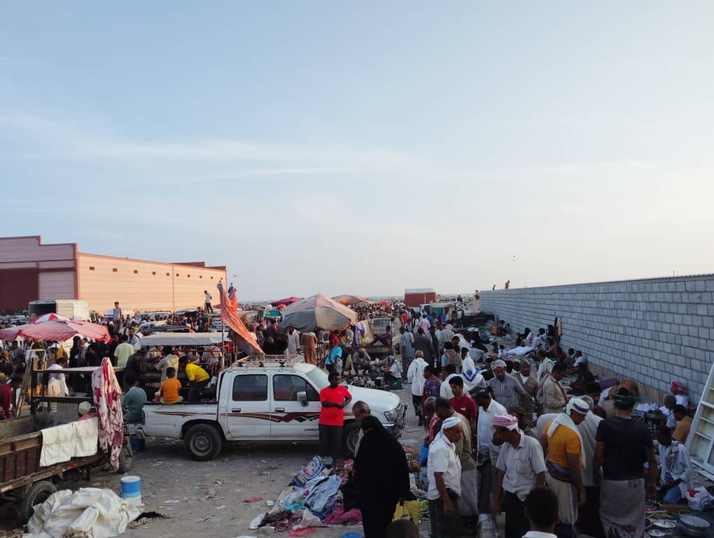 سوق الحراج في شرج بإسالم في مدينة المكلا "نكهة خاصة من التاريخ الحضرمي لازالت تحافظ عليه حضرموت" ملف مصور سوق الحراج في شرج بإسالم في مدينة المكلا "نكهة خاصة من التاريخ الحضرمي لازالت تحافظ عليه حضرموت" ملف مصور