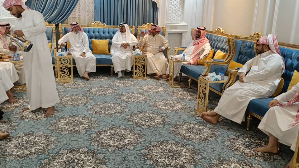 سعادة محافظ محافظة ثار الصيعري في ضيافة شيخ قبيلة آل جابر بالمملكه العربيه السعوديه سعادة محافظ محافظة ثار الصيعري في ضيافة شيخ قبيلة آل جابر بالمملكه العربيه السعوديه