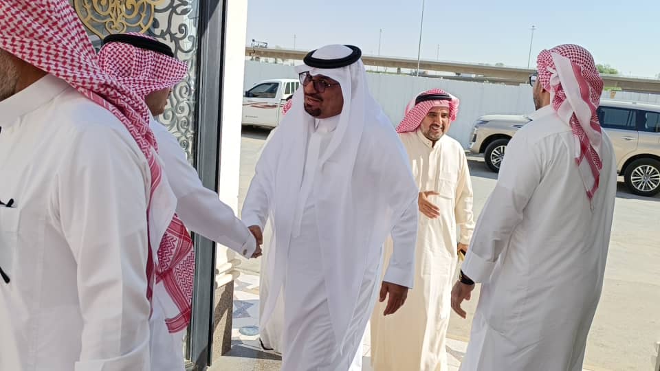 سعادة محافظ محافظة ثار الصيعري في ضيافة شيخ قبيلة آل جابر بالمملكه العربيه السعوديه سعادة محافظ محافظة ثار الصيعري في ضيافة شيخ قبيلة آل جابر بالمملكه العربيه السعوديه