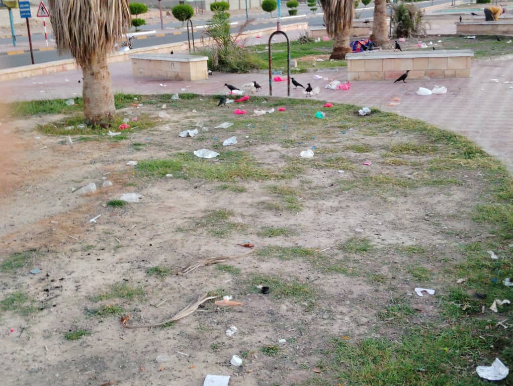 عبر موقع تاربة اليوم … الإعلامي اكرم النهدي يطلق حملة شعبية للتنظيف سواحل مدينة المكلا وضواحيها عبر موقع تاربة اليوم … الإعلامي اكرم النهدي يطلق حملة شعبية للتنظيف سواحل مدينة المكلا وضواحيها