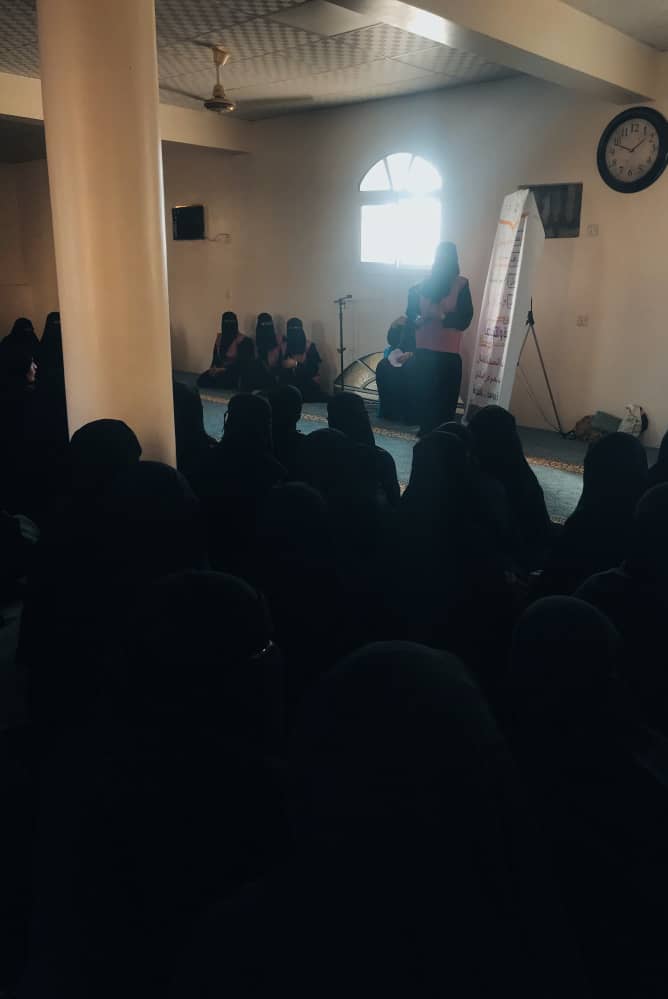 الدكتورة ذكرى باسيود تلقي محاضرتين في مناطق ضري والقرين حول التغذية السليمة للأطفال الدكتورة ذكرى باسيود تلقي محاضرتين في مناطق ضري والقرين حول التغذية السليمة للأطفال