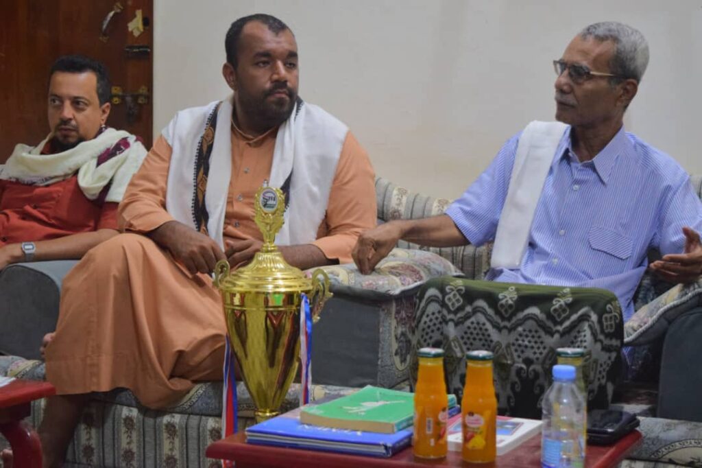 إدارة نادي شبام حضرموت تزور الشخصية الاجتماعية والإعلامية علوي بن سميط إدارة نادي شبام حضرموت تزور الشخصية الاجتماعية والإعلامية علوي بن سميط