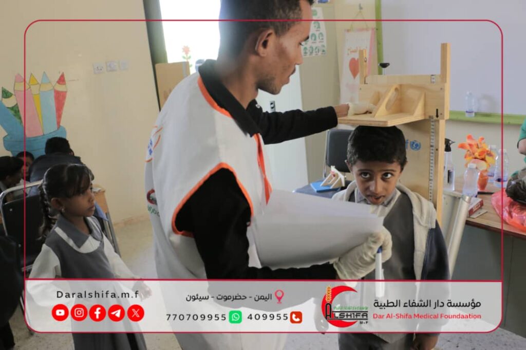 بمناسبة اليوم العالمي للطفل ..متطوعو دار الشفاء في نزول طبي توعوي إلى روضة الطفل بتاربة. بمناسبة اليوم العالمي للطفل ..متطوعو دار الشفاء في نزول طبي توعوي إلى روضة الطفل بتاربة.
