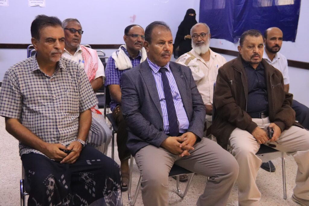 الوكيل العامري يفتتح المعرض العلمي والحفل الفني لتكريم اوائل طالبات ثانوية الخنساء للعام الدراسي 2024.2023م الوكيل العامري يفتتح المعرض العلمي والحفل الفني لتكريم اوائل طالبات ثانوية الخنساء للعام الدراسي 2024.2023م