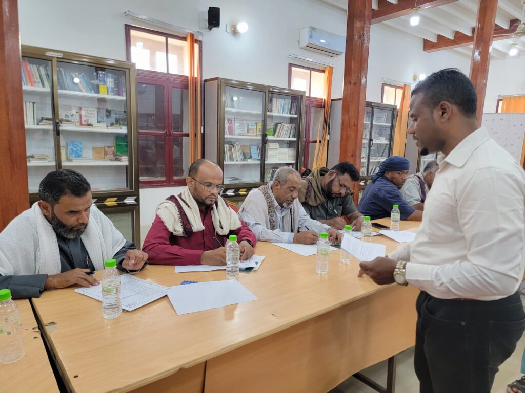 أمين عام محلي شبام يدشن "الحوارات المجتمعية" ضمن أنشطة مشروع مجتمعات متجددة بمديرية شبام أمين عام محلي شبام يدشن "الحوارات المجتمعية" ضمن أنشطة مشروع مجتمعات متجددة بمديرية شبام