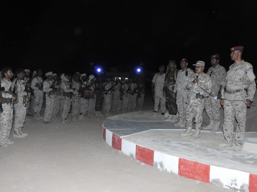 قوة حماية الشركات النفطية بالمنطقة العسكرية الثانية تنفذ مسيراً عسكري عبر الجبال والأودية في "المسيلة" النفطية قوة حماية الشركات النفطية بالمنطقة العسكرية الثانية تنفذ مسيراً عسكري عبر الجبال والأودية في "المسيلة" النفطية