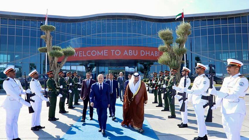 رئيس مجلس القيادة يغادر دولة الامارات العربية المتحدة رئيس مجلس القيادة يغادر دولة الامارات العربية المتحدة