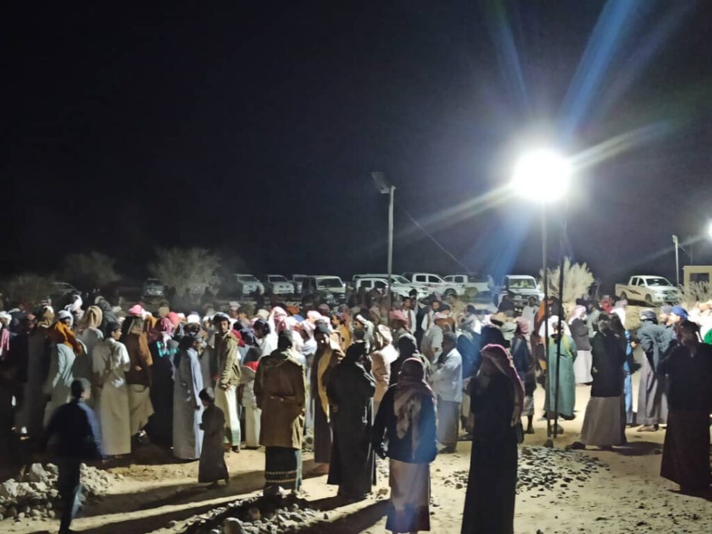 بحضور رسمي وشعبي … تشييع جثمان الفقيد علي بن صالح بن عجيان بن شحبل بمديرية رخية بحضور رسمي وشعبي … تشييع جثمان الفقيد علي بن صالح بن عجيان بن شحبل بمديرية رخية