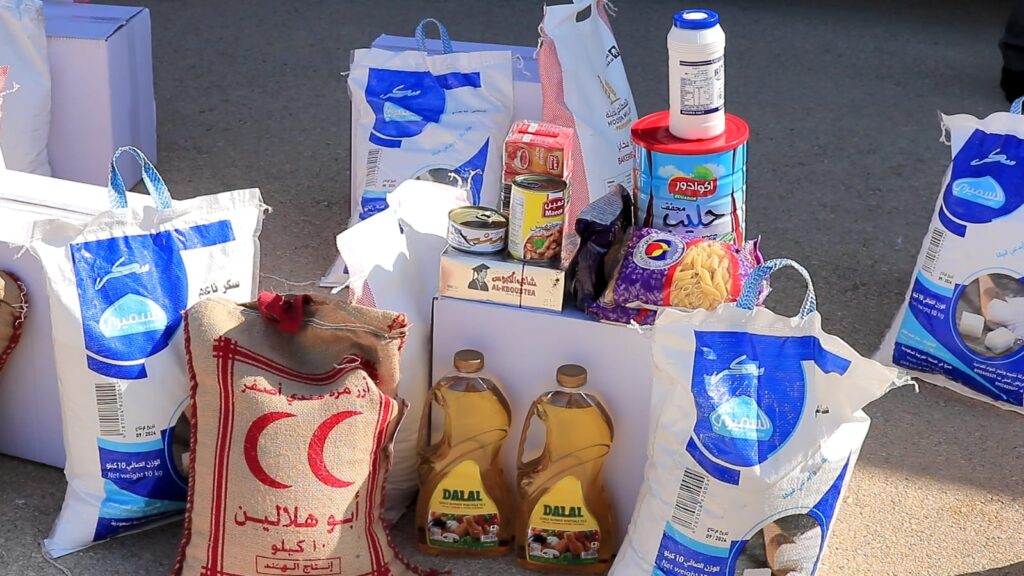 بالصور .. قوة الدعم والإسناد بسيئون تدشن سلال غذائية للأسر المحتاجة بالصور .. قوة الدعم والإسناد بسيئون تدشن سلال غذائية للأسر المحتاجة