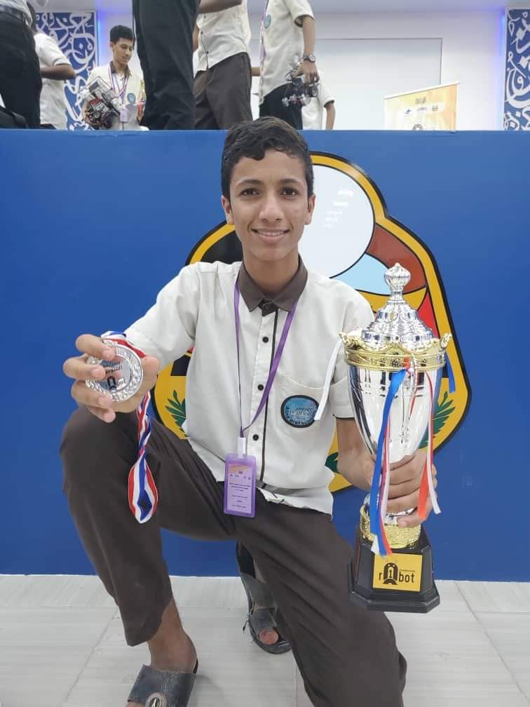 حفل تكريمي وخطابي بالريدة للطالب البراء محمد الجريري حفل تكريمي وخطابي بالريدة للطالب البراء محمد الجريري