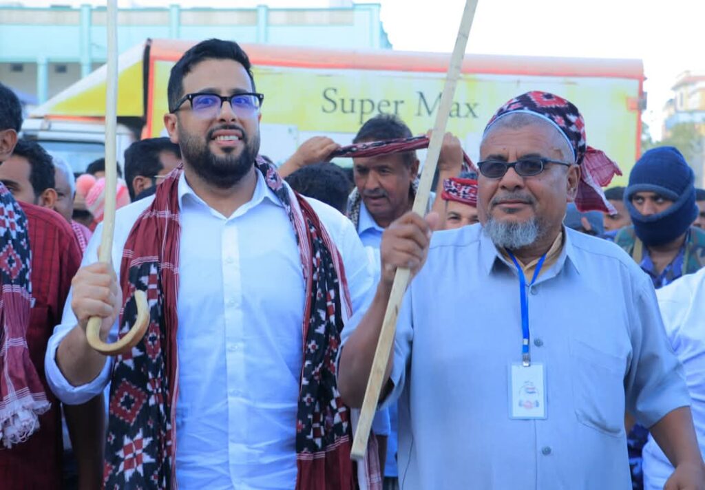 فريق التواصل وتعزيز الوعي السياسي يشارك أبناء القطن مطلعهم السنوي فريق التواصل وتعزيز الوعي السياسي يشارك أبناء القطن مطلعهم السنوي