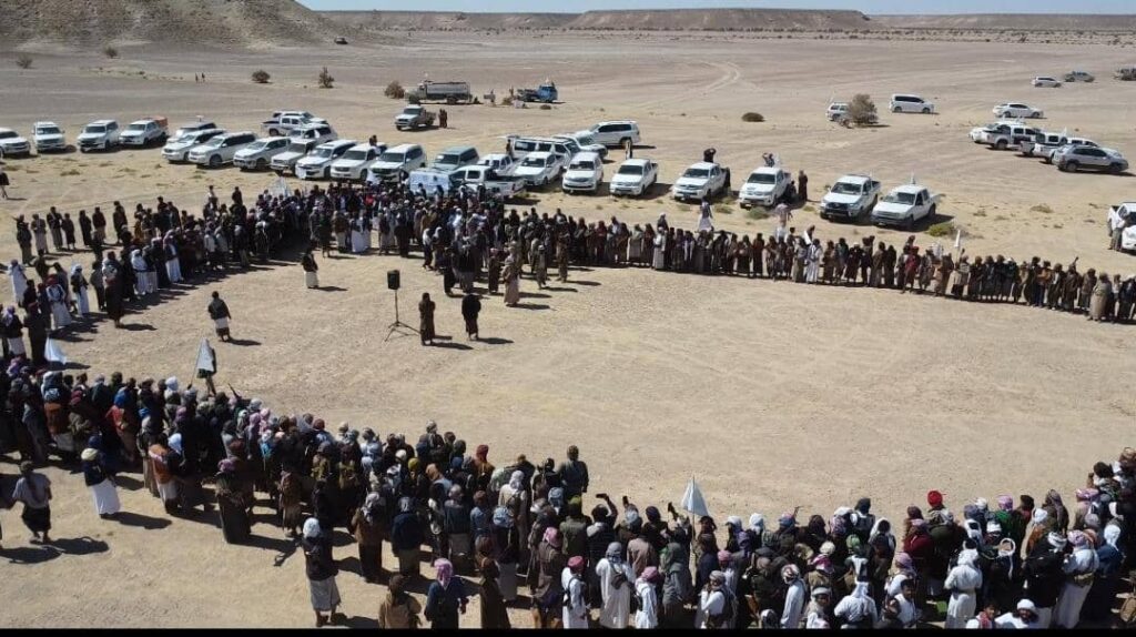 عرض قبلي مهيب في هضبة حضرموت احتفاء بيوم حضرموت الوطني وذكرى الهبة الحضرمية 20 ديسمبر عرض قبلي مهيب في هضبة حضرموت احتفاء بيوم حضرموت الوطني وذكرى الهبة الحضرمية 20 ديسمبر