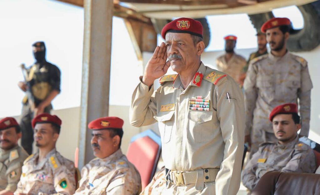 قائد المنطقة العسكرية الثانية يدشن المرحلة الأولى من العام التدريبي الجديد ٢٠٢٥م بمعسكر الكتيبة الخاصة في المكلا "صور" قائد المنطقة العسكرية الثانية يدشن المرحلة الأولى من العام التدريبي الجديد ٢٠٢٥م بمعسكر الكتيبة الخاصة في المكلا "صور"