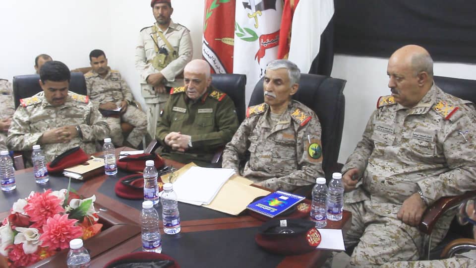 لجنة الاستلام والتسليم بالمنطقة العسكرية الاولى تباشر أعمالها بحضور القادة الخلف والسلف … شاهد الصور لجنة الاستلام والتسليم بالمنطقة العسكرية الاولى تباشر أعمالها بحضور القادة الخلف والسلف … شاهد الصور