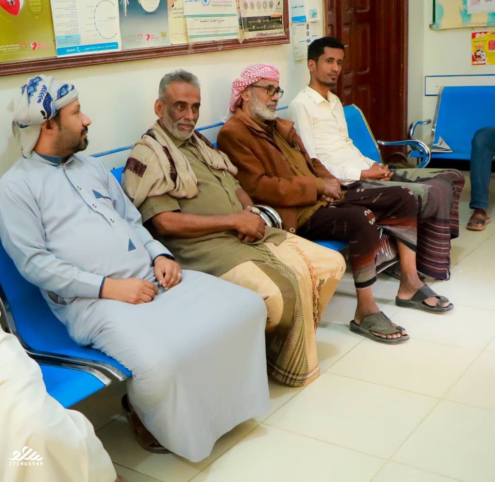 بإشراف مكتب الصحة العامة والسكان بمديرية سيئون وبتمويل فاعل خير ..تدشين العمل بالعيادة المسائية والنوبات الليلية بالمركز الصحي الإسعافي بتاربة بإشراف مكتب الصحة العامة والسكان بمديرية سيئون وبتمويل فاعل خير ..تدشين العمل بالعيادة المسائية والنوبات الليلية بالمركز الصحي الإسعافي بتاربة