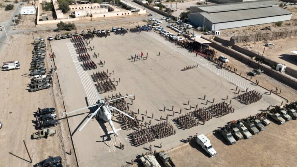 بحضور وكيل محافظة حضرموت لشئون مديريات الوادي والصحراء قائد المنطقة العسكرية الاولى يدشن العام التدريبي والعملياتي والقتالي 2025م بقيادة المنطقة والاجهزة الامنية بالوادي والصحراء . بحضور وكيل محافظة حضرموت لشئون مديريات الوادي والصحراء قائد المنطقة العسكرية الاولى يدشن العام التدريبي والعملياتي والقتالي 2025م بقيادة المنطقة والاجهزة الامنية بالوادي والصحراء .