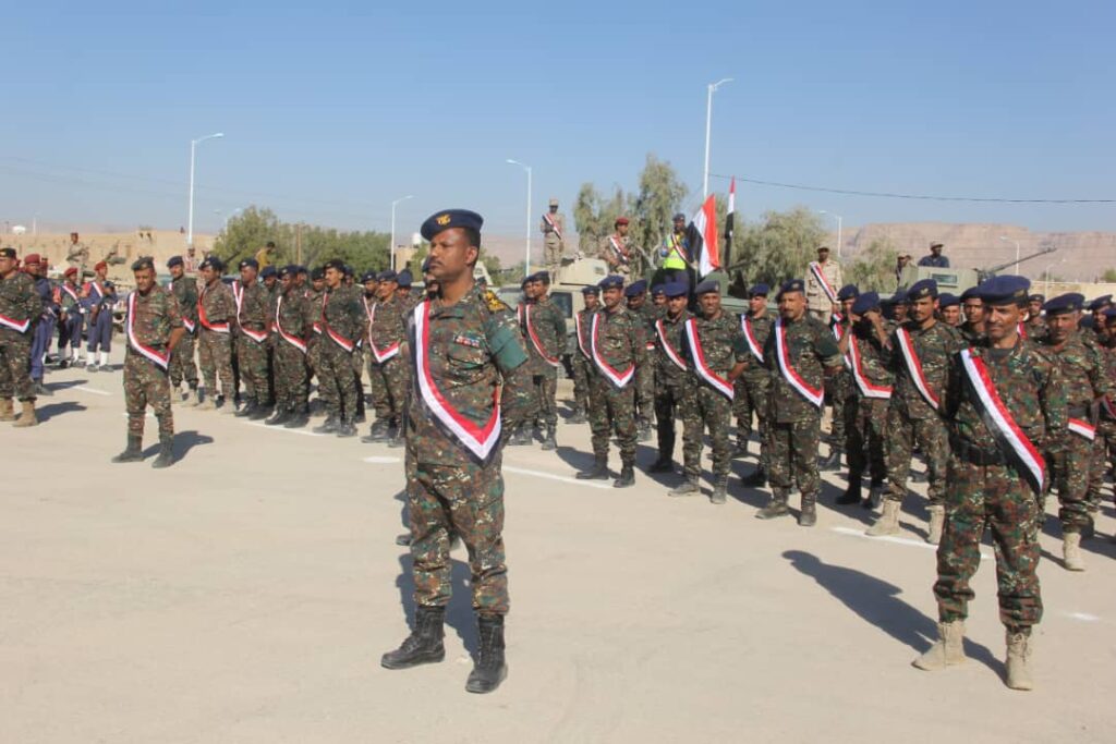 بحضور وكيل محافظة حضرموت لشئون مديريات الوادي والصحراء قائد المنطقة العسكرية الاولى يدشن العام التدريبي والعملياتي والقتالي 2025م بقيادة المنطقة والاجهزة الامنية بالوادي والصحراء . بحضور وكيل محافظة حضرموت لشئون مديريات الوادي والصحراء قائد المنطقة العسكرية الاولى يدشن العام التدريبي والعملياتي والقتالي 2025م بقيادة المنطقة والاجهزة الامنية بالوادي والصحراء .