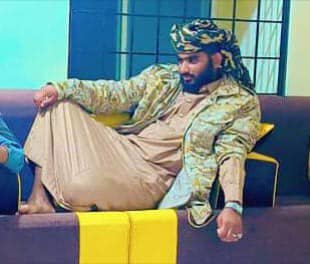 تهـنـئة للقائد عزالدين الصبيحي بمناسبة الخطوبة. تهـنـئة للقائد عزالدين الصبيحي بمناسبة الخطوبة.